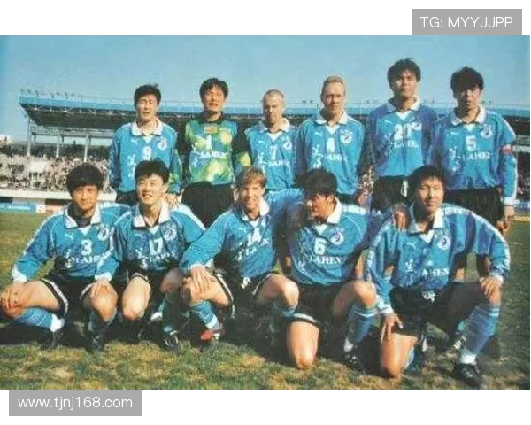 大连可为官宣签深青门将王释涵